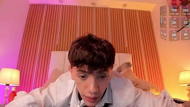 Chat XXX Live Tomy_Rox