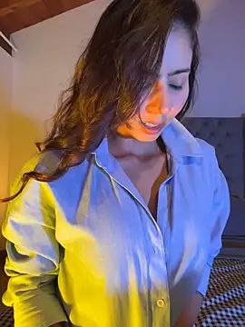 RouseColins Chat XXX in diretta
