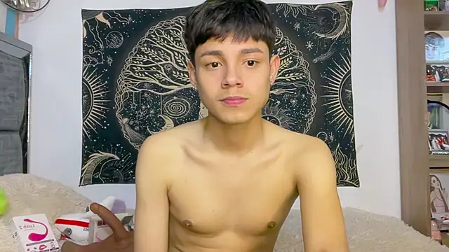 Czat XXX na żywo – Andy_Belier23