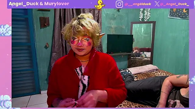 Angel_Duck's Live XXX Chat