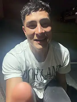 AustinJones_: онлайн-секс-чат