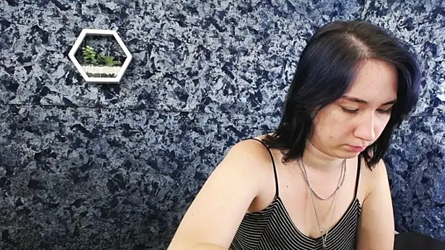 Moon_foxy_'s Live XXX Chat