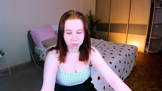 MooonlightSky Adlı Modelin Canlı XXX Sohbeti