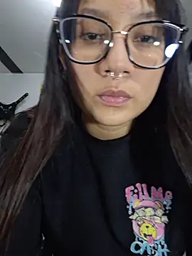 Chat XXX Live Isax_red