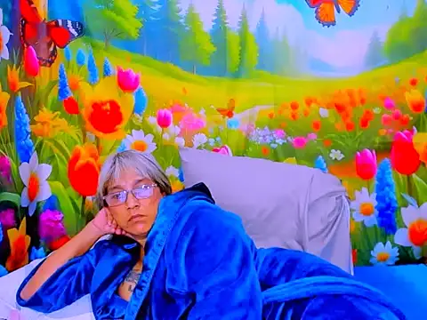 indianroxy's Live XXX Chat