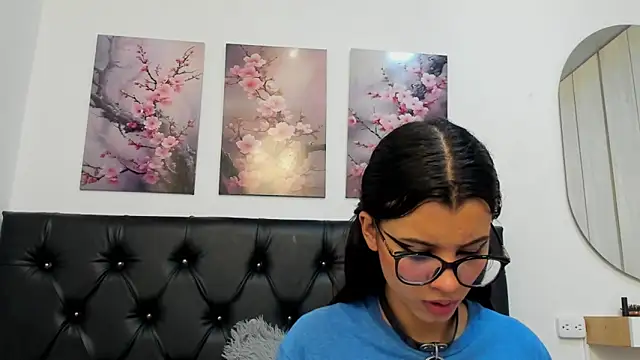 pinky_f00x – Live XXX-chat