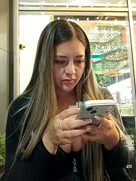 alana_69's Live XXX Chat