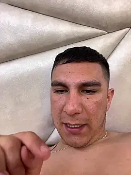 Chat XXX Live Andy-Sharit