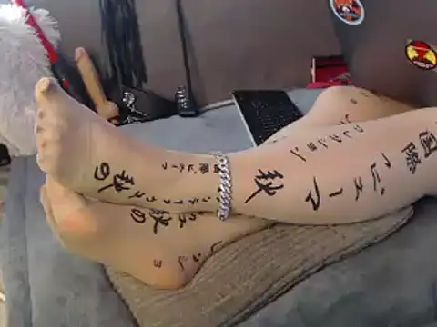 Chat XXX en directo de GoddessMonicaAngels