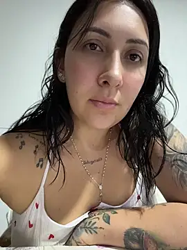 KittyObsession লাইভ XXX চ্যাট