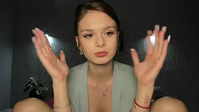 SophieShyy's Live XXX Chat