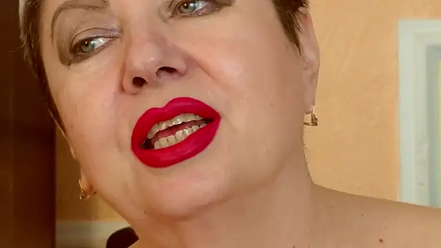 XXX chat uživo modela LadyPosh