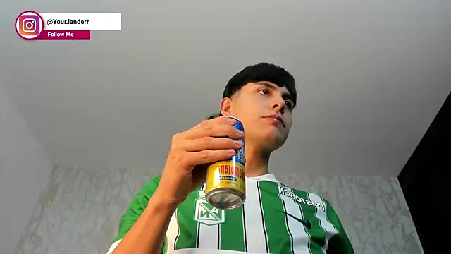 Chat +18 de Lander_Cruz ao vivo