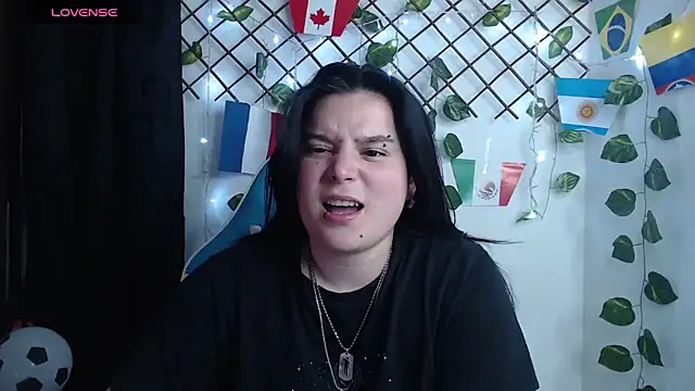 Nika_1_ Chat XXX in diretta