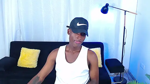 alexaandro18's Live XXX Chat