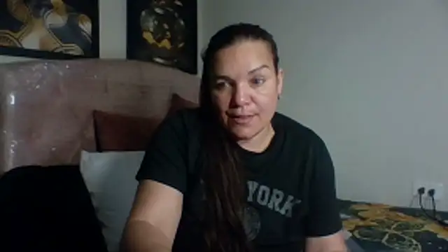 Chat +18 de Zuleyka_69 ao vivo