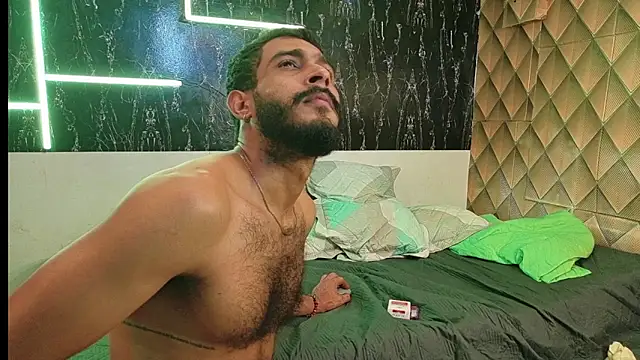 HAZARTHBULLS Live XXX-Chat