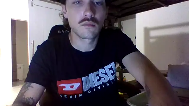 XXX chat uživo modela Jbenz420