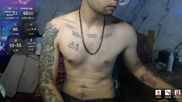 Онлайн чат XXX Adrian_Kane