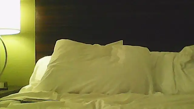 sarahkat86's Live XXX Chat