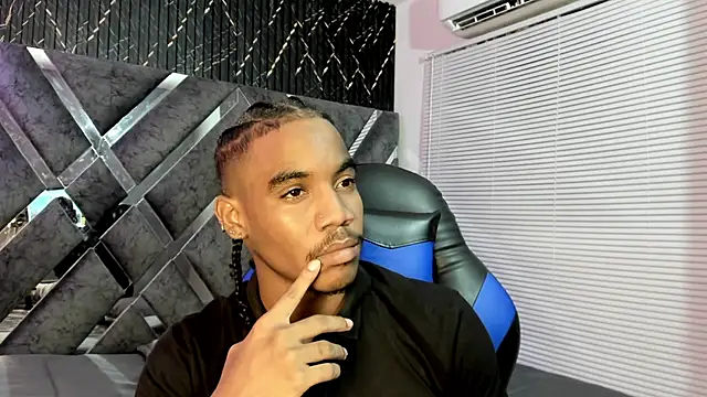 axel_silva4's Live XXX Chat