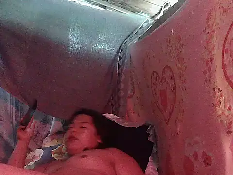 XXX chat uživo modela Huntrix2025