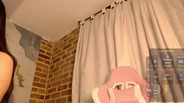 ailyngg Live XXX-Chat