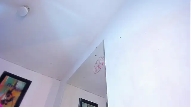 Lanna_big33's Live XXX Chat