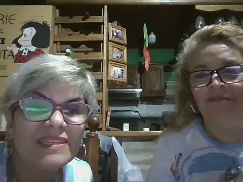 Chat XXX en directo de momismilf544
