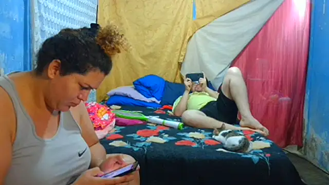צ'אט XXX בשידור חי של pecadodulce123