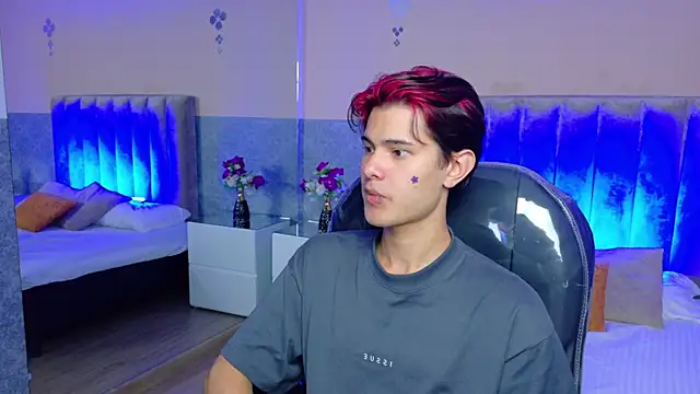 Živý XXX chat Derek_Sinn