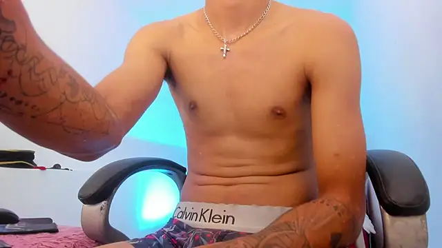 Živý XXX chat Tyger_Boyy
