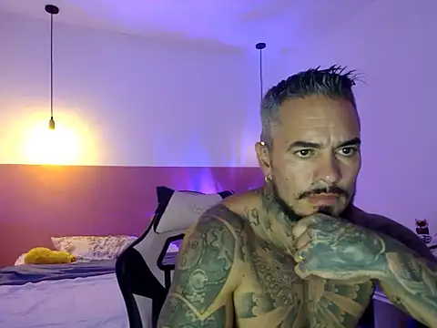 Dom_Jhuan's Live XXX Chat