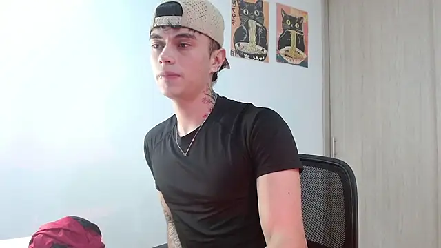 Chat +18 de jaico_santos ao vivo