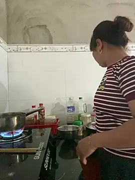 Linaannn Live XXX-Chat