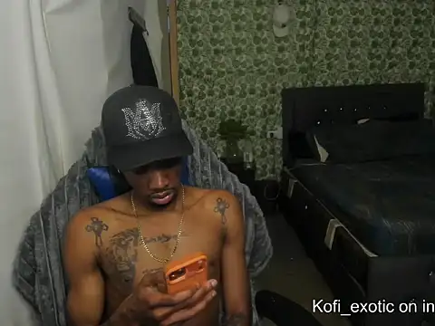 Kofi_exotic_2 Chat XXX in diretta