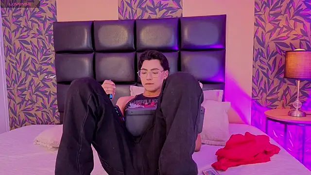 Czat XXX na żywo – tian_sex