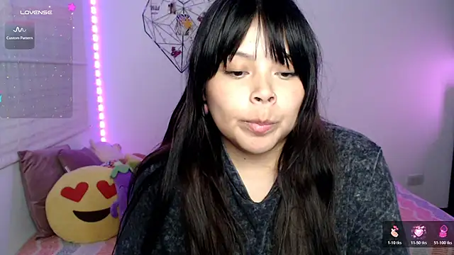EllieMoonX Chat XXX in diretta