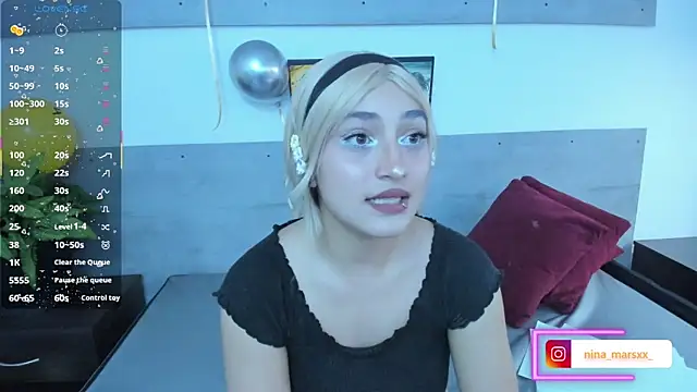 Nina-Mars Chat XXX live