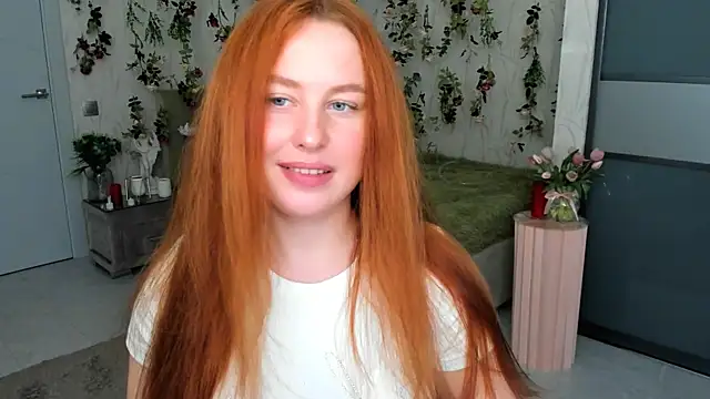 AirySilhouette Chat XXX live