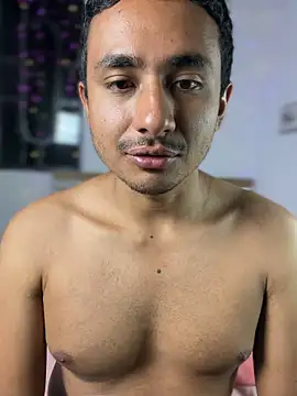 XXX chat uživo modela Simone_Miller