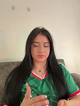 Chat +18 de KallyMyller1 ao vivo