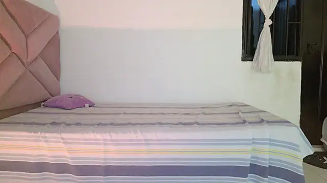 eva_sin18's Live XXX Chat