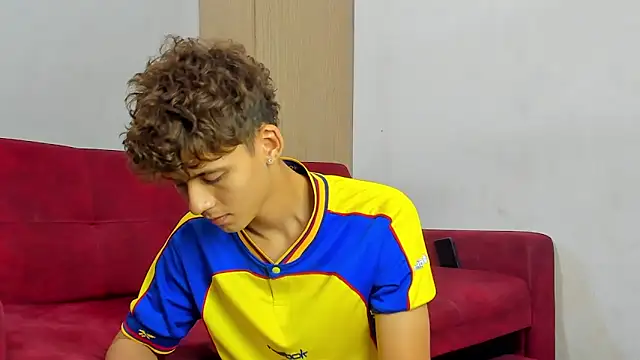 willy_sexxx18 Webcamshow
