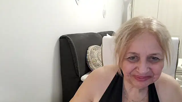 SusiLifeXXX Chat XXX live