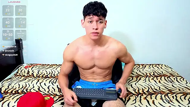 Luke_Muscle Live XXX-Chat