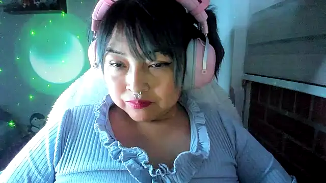 Shaddycute_ Chat XXX live