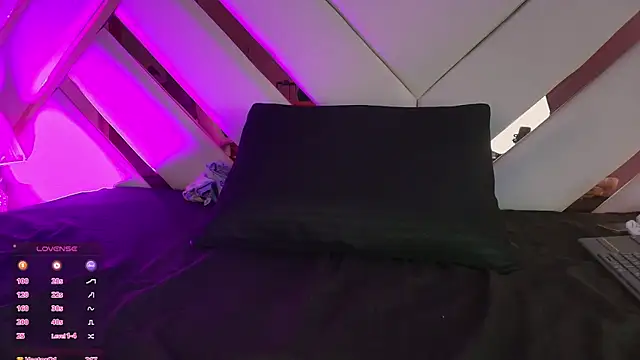 michelle_cutee_ Chat XXX live