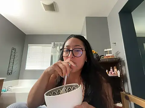 Goddessxxrosexx's Live XXX Chat