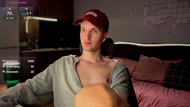 Leonnextdoor Chat XXX live